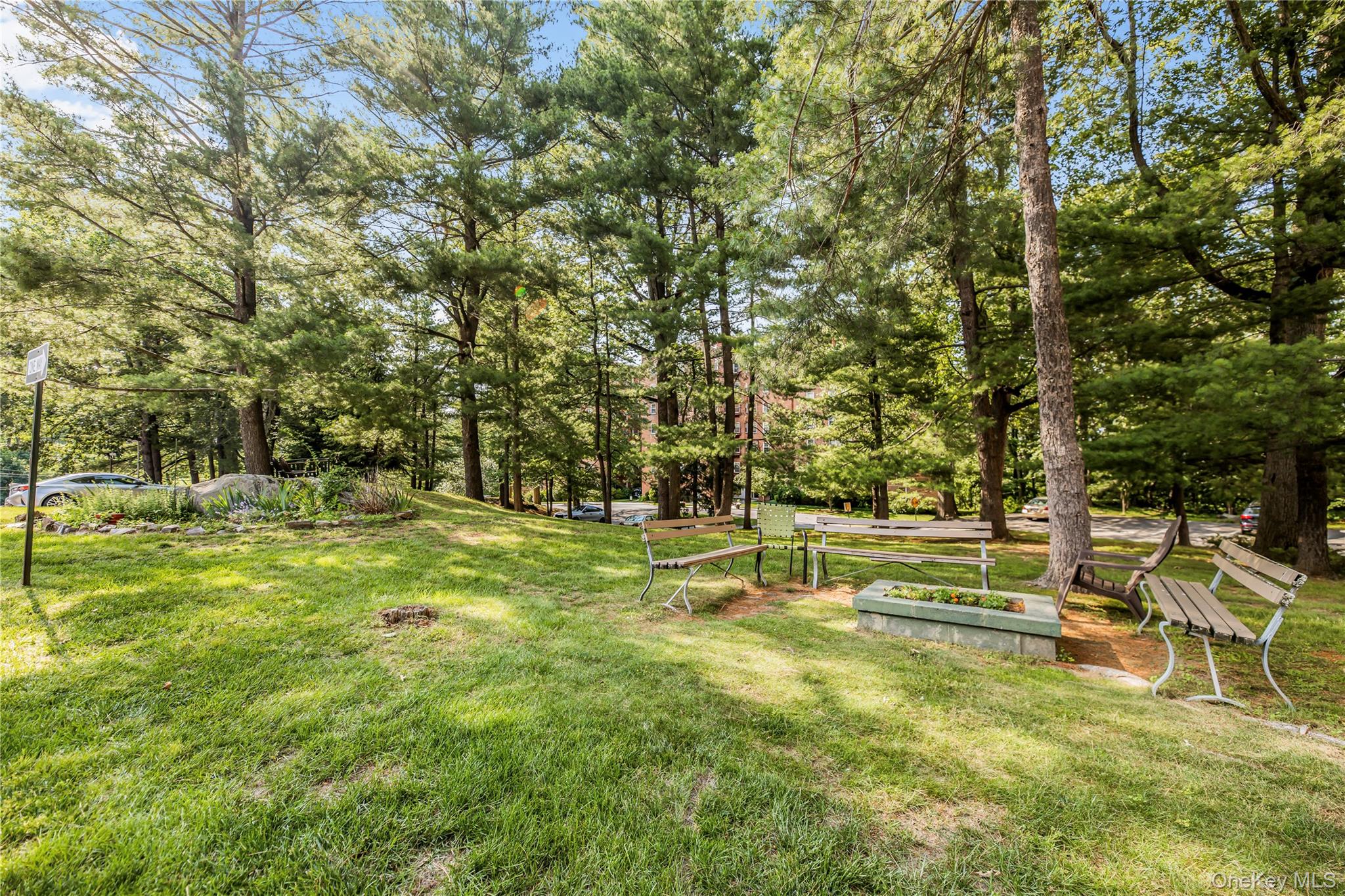 609 Palmer Road, Unit 4J Yonkers, NY 10701 - Photo 24 of 26 a view of yard with swimming pool