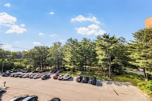 $295,000 | 609 Palmer Road, Unit 4J, Yonkers, NY 10701