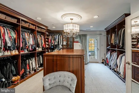 $3,000,000 | 1053 Whitegate Road, Wayne, PA 19087