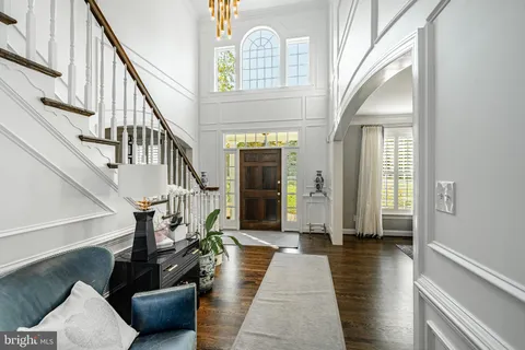 $3,000,000 | 1053 Whitegate Road, Wayne, PA 19087