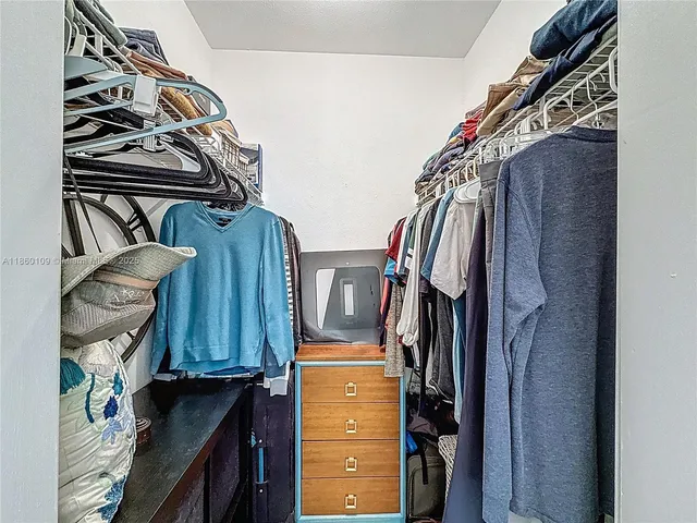 $254,999 | 2647 Northwest 33rd Street, Unit 2306, Oakland Park, FL 33309