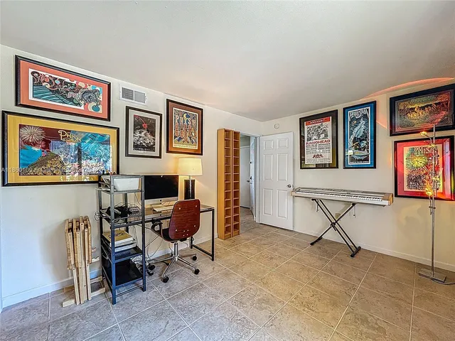 $254,999 | 2647 Northwest 33rd Street, Unit 2306, Oakland Park, FL 33309