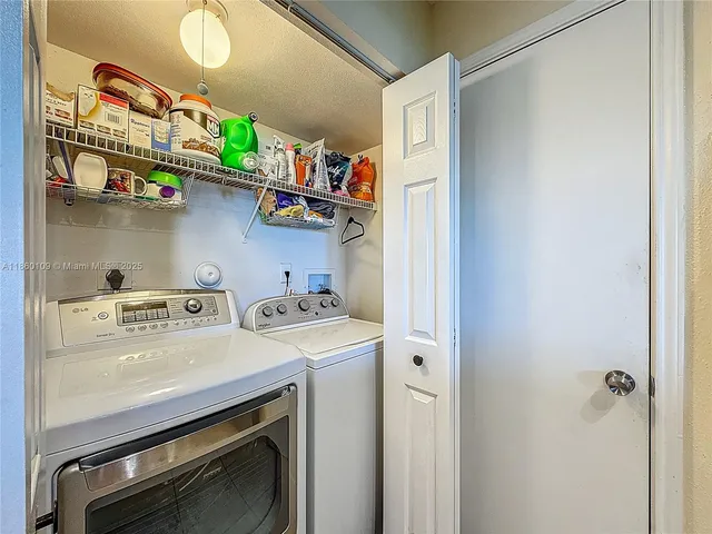 $254,999 | 2647 Northwest 33rd Street, Unit 2306, Oakland Park, FL 33309