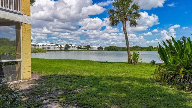 $254,999 | 2647 Northwest 33rd Street, Unit 2306, Oakland Park, FL 33309