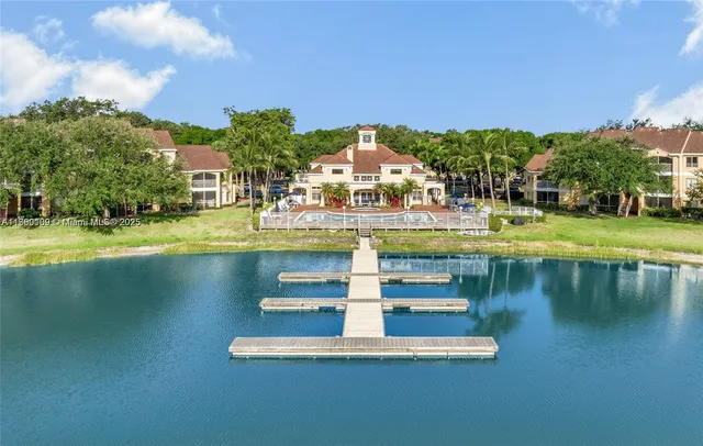 $254,999 | 2647 Northwest 33rd Street, Unit 2306, Oakland Park, FL 33309