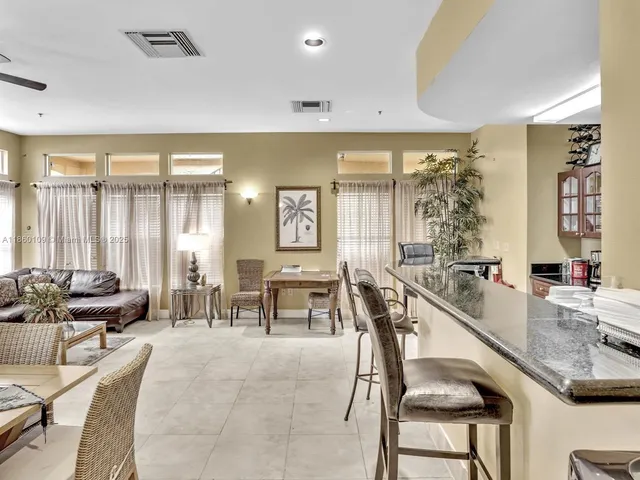 $254,999 | 2647 Northwest 33rd Street, Unit 2306, Oakland Park, FL 33309