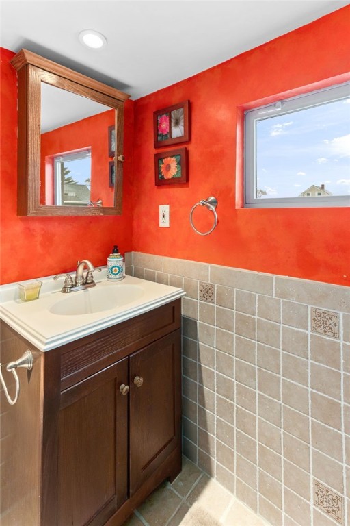 66 State Street Pawtucket, RI 02861 - Photo 15 of 22