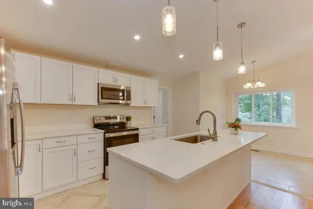 $375,000 | 3024 Brook Boulevard, Quinton, VA 23141