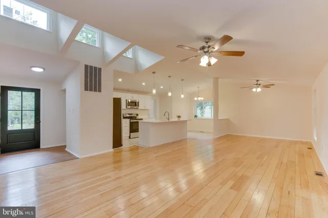 $375,000 | 3024 Brook Boulevard, Quinton, VA 23141