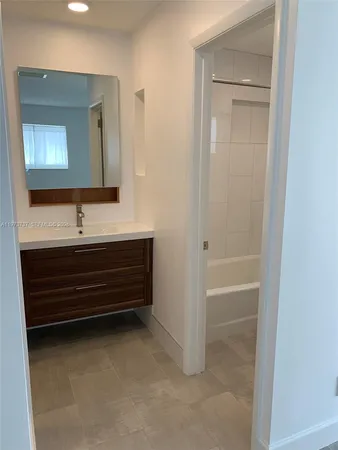 $3,000 | 4411 West Broward Boulevard, Plantation, FL 33317