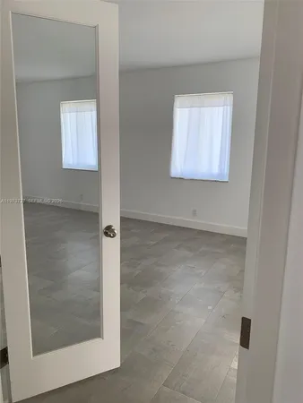 $3,000 | 4411 West Broward Boulevard, Plantation, FL 33317