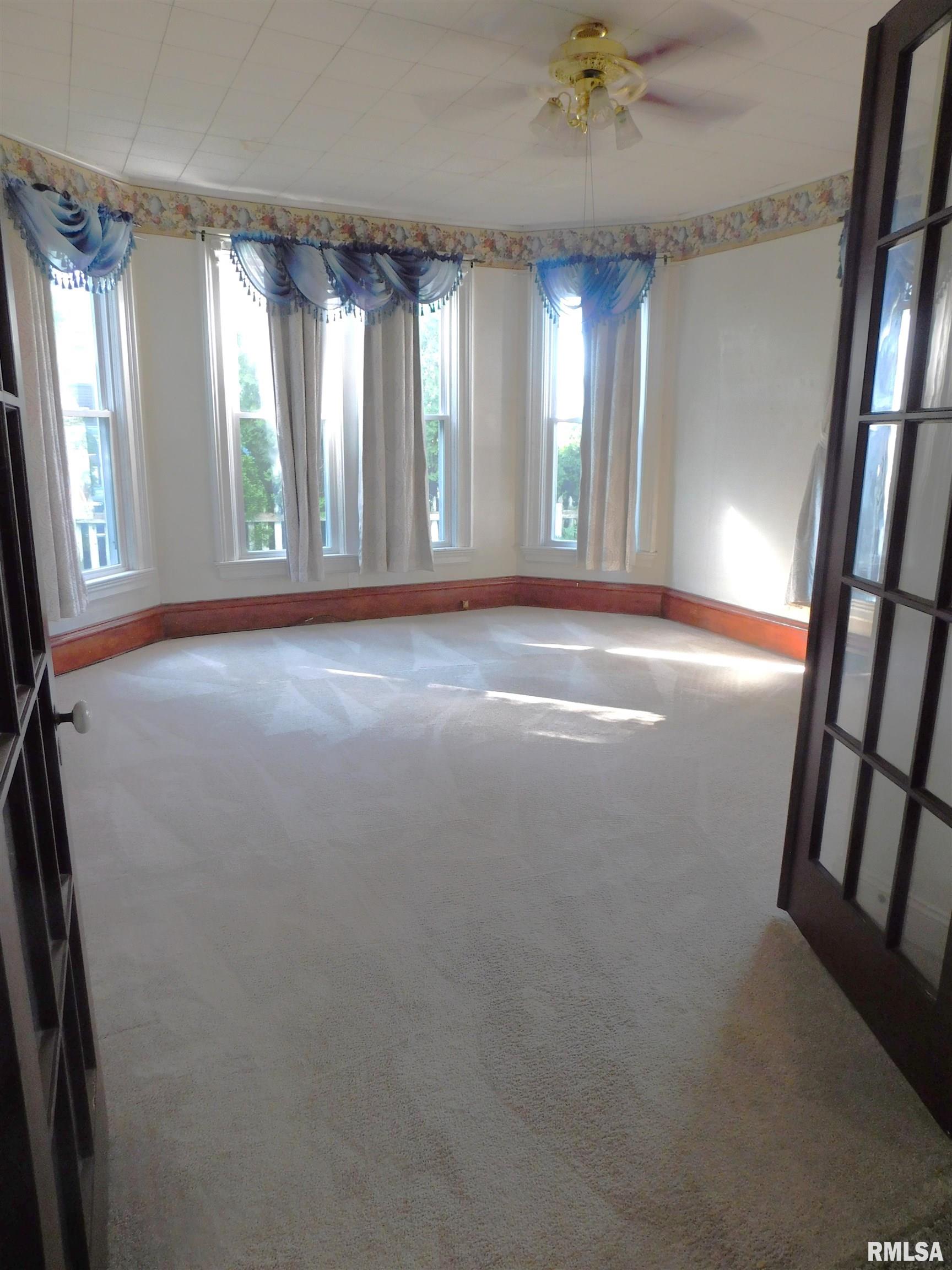 1624 9th Avenue Moline, IL 61265 - Photo 11 of 32