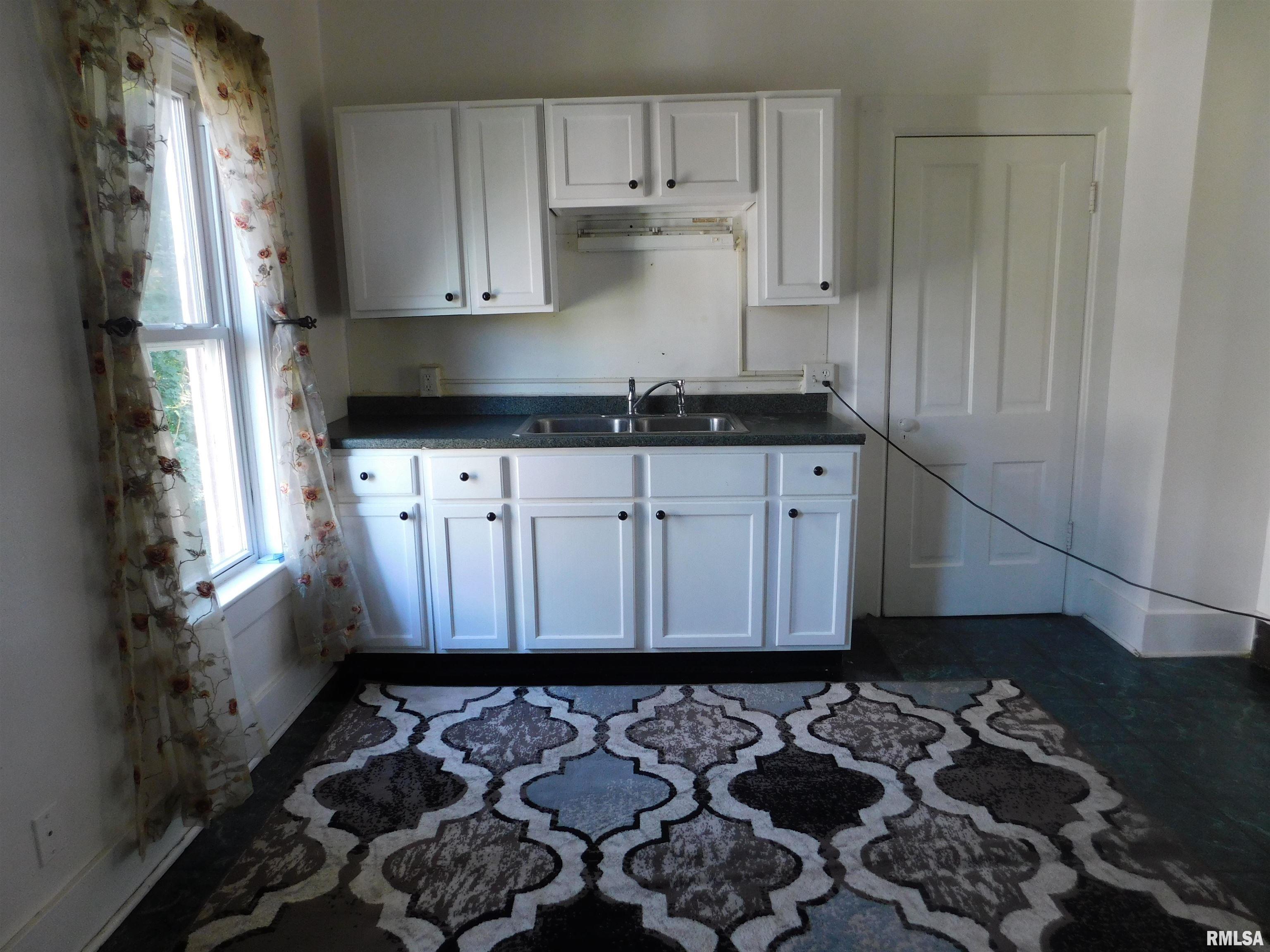 1624 9th Avenue Moline, IL 61265 - Photo 24 of 32