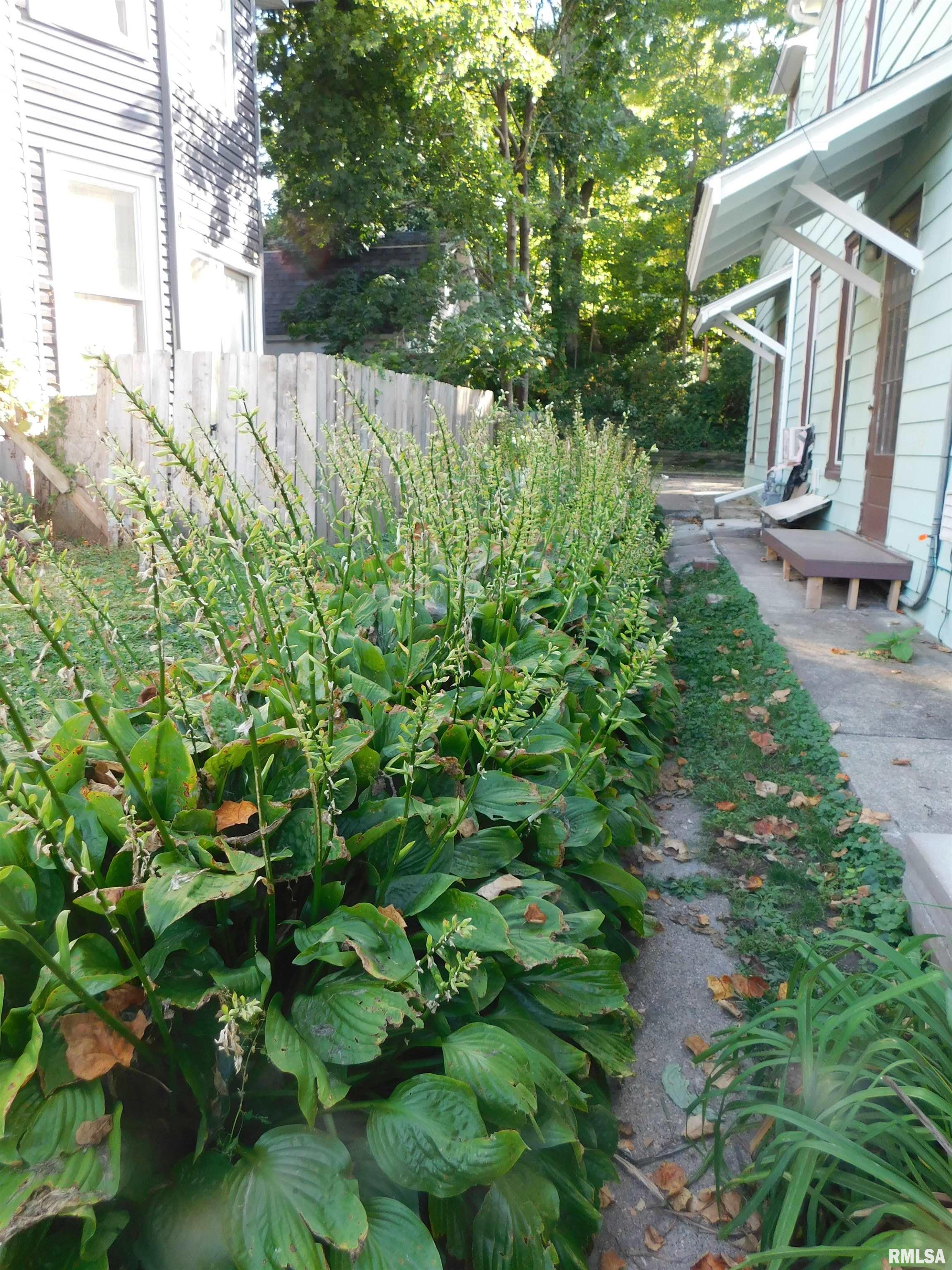 1624 9th Avenue Moline, IL 61265 - Photo 28 of 32