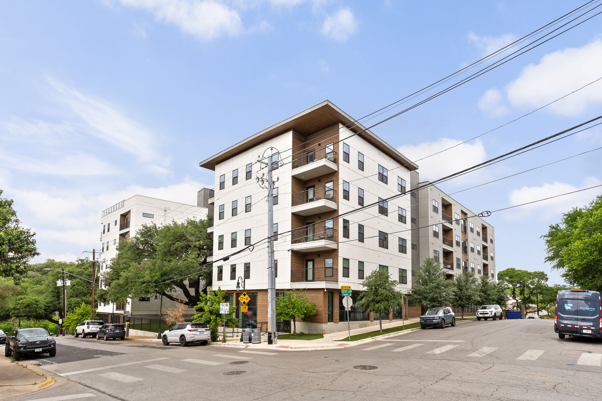 2500 Longview Street, Unit 507 Austin, TX 78705 - Photo 2 of 37 View of apartment building / complex