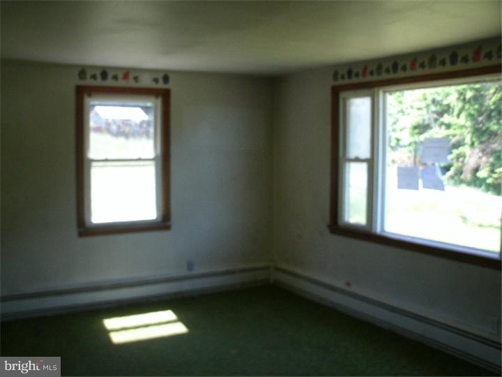 194 Forgedale Road Barto, PA 19504 - Photo 8 of 13 Gallery Image 8