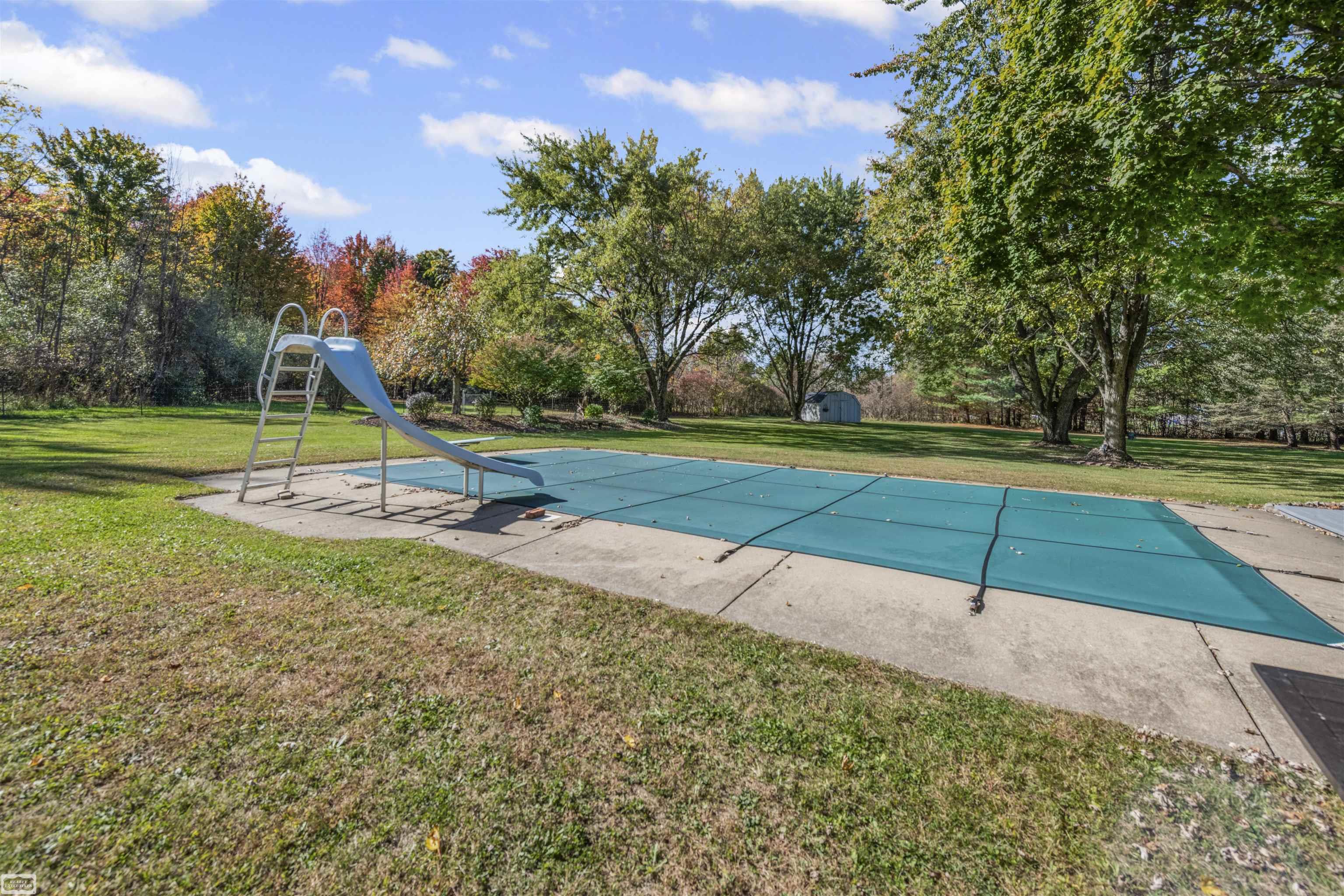 14385 Sullivan Road Capac, MI 48014 - Photo 36 of 48