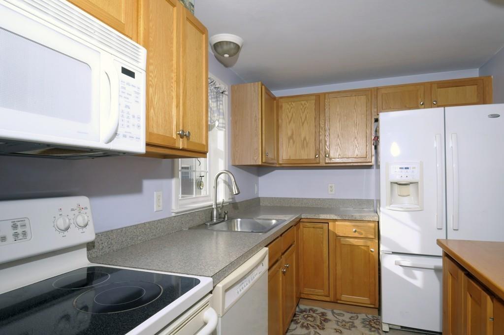 33 Swifts Beach Road Wareham, MA 02571 - Photo 5 of 40 Gallery Image 5