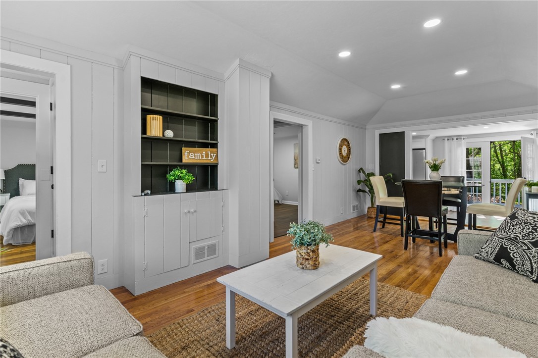 55 Overlea Road North Smithfield, RI 02896 - Photo 14 of 39