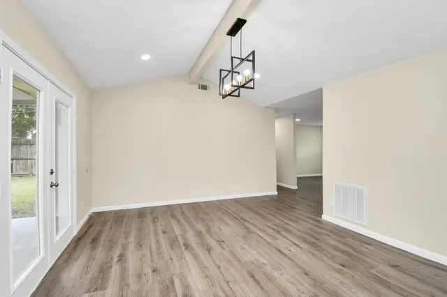 $249,995 | 531 Edgebrook Drive, Houston, TX 77034