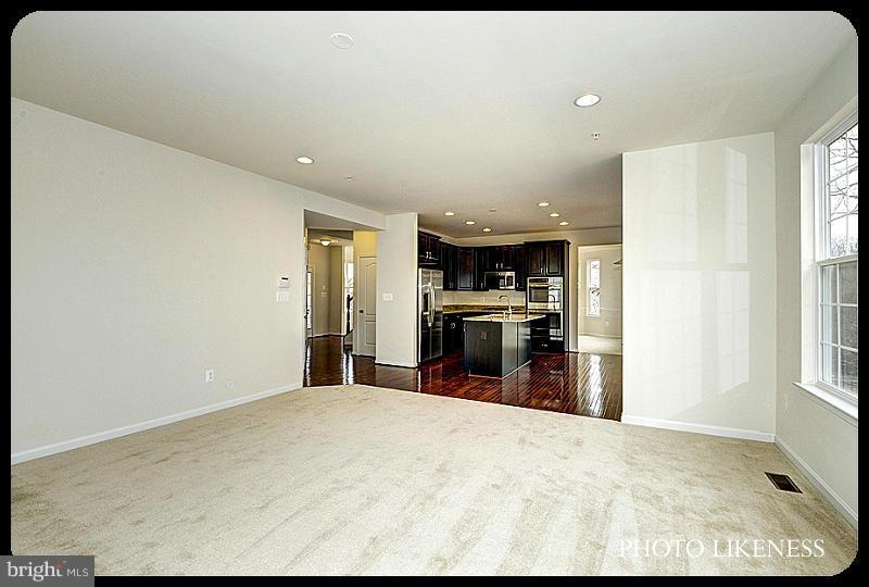 6188 Hanover Road Hanover, MD 21076 - Photo 11 of 28 Family Room
