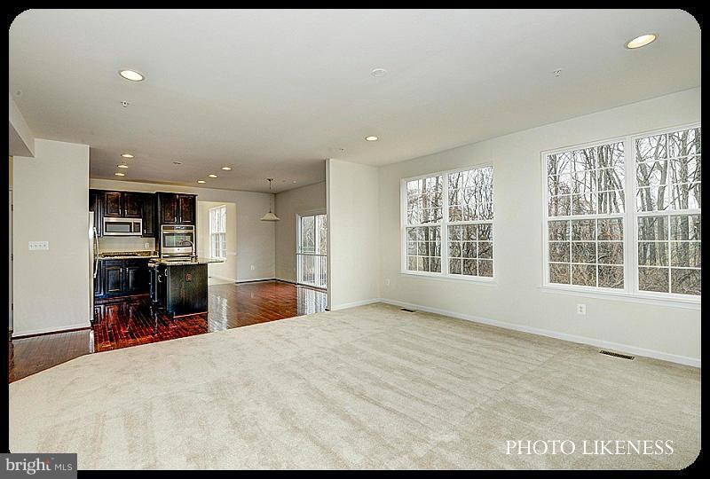 6188 Hanover Road Hanover, MD 21076 - Photo 12 of 28 Family Room