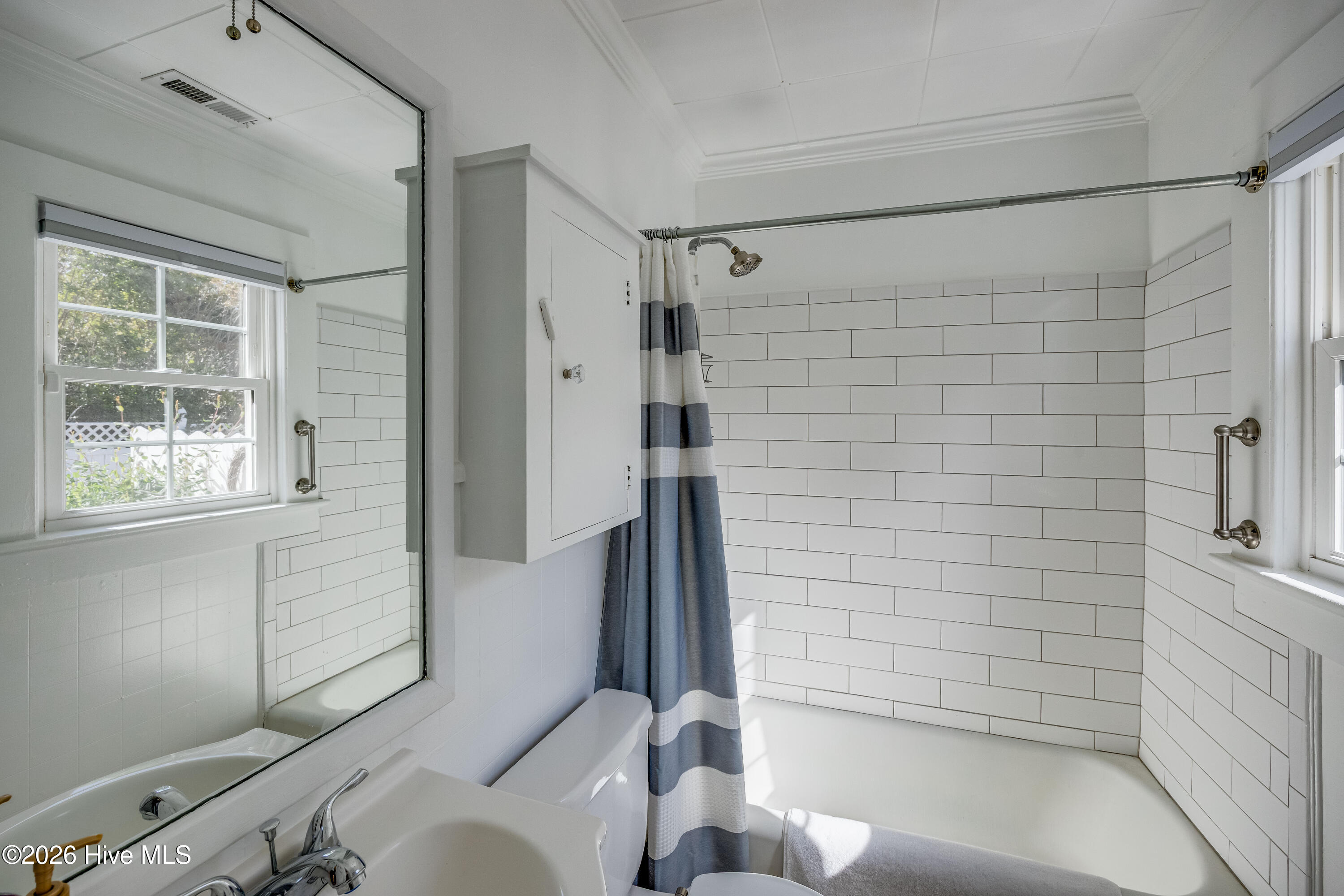 322 River Road Washington, NC 27889 - Photo 22 of 37 Bathroom