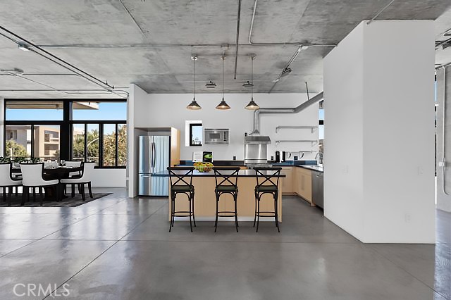 835 Locust Avenue, Unit 322 Long Beach, CA 90813 - Photo 14 of 42 Virtually staged