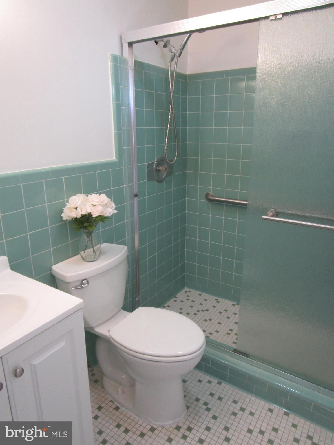 2130 Briggs Chaney Road Silver Spring, MD 20905 - Photo 18 of 28