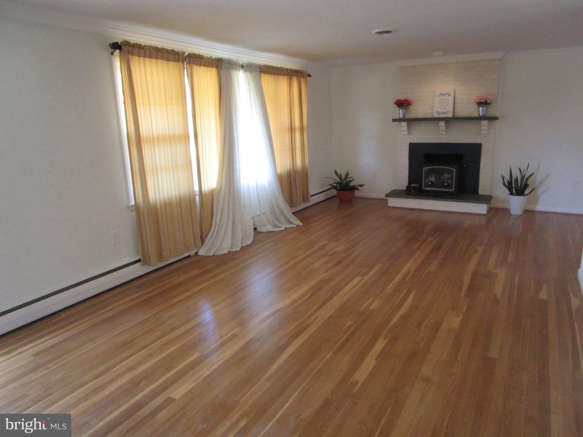 2130 Briggs Chaney Road Silver Spring, MD 20905 - Photo 23 of 28