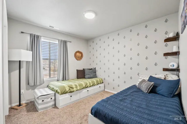 $385,000 | 2777 West Midnight Drive, Kuna, ID 83634