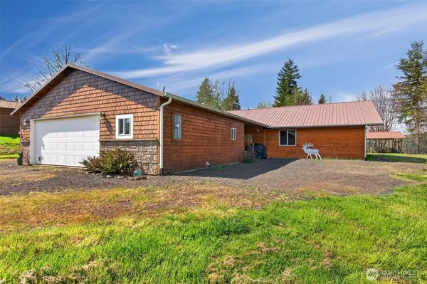 $625,000 | 26 Dodge Meadow Drive, Cathlamet, WA 98612