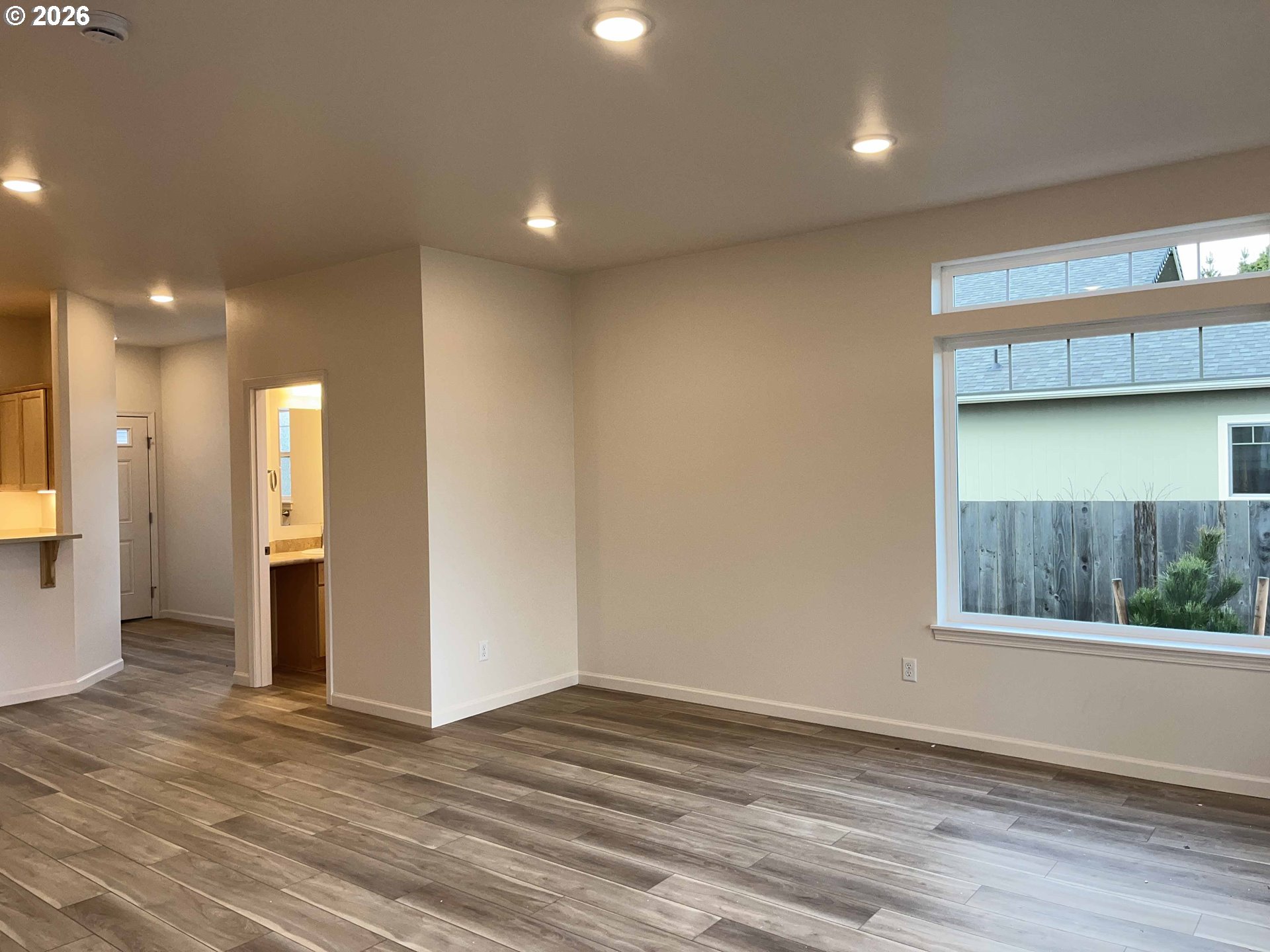 1445 37th Street Florence, OR 97439 - Photo 14 of 46 Gallery Image 14