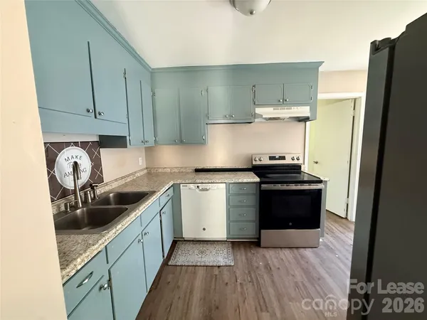 $2,500 | 1120 Claremont Road, Charlotte, NC 28214