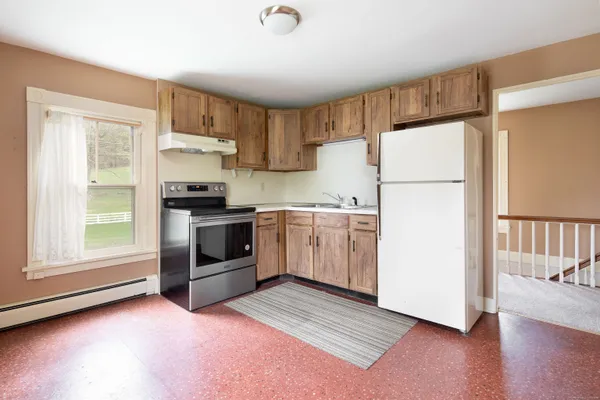 $550,000 | 16 Highway 63, Canaan, CT 06031