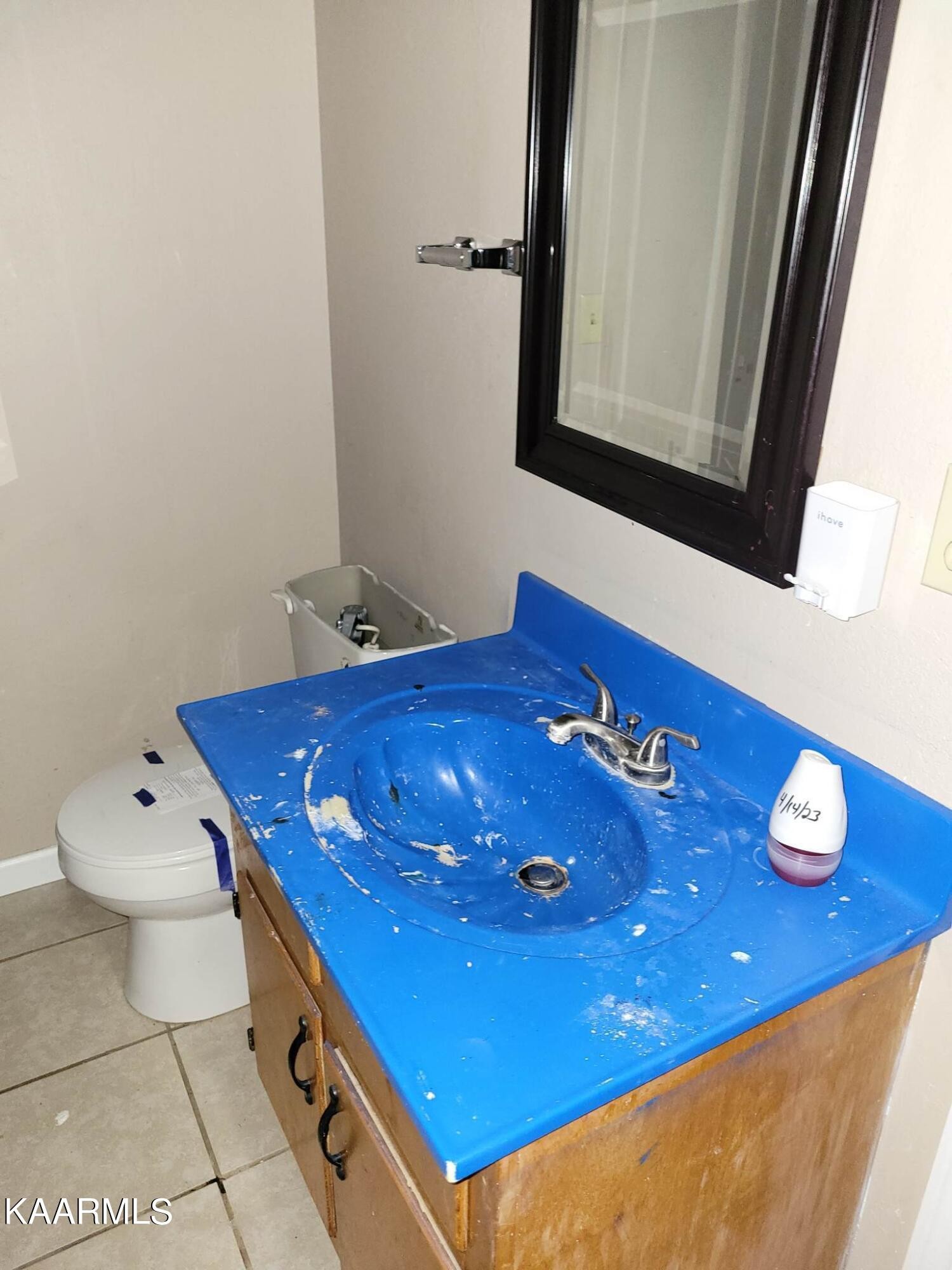 1054 Franklin Loop Clarkrange, TN 38553 - Photo 26 of 35 a view of a room with furniture and mirror
