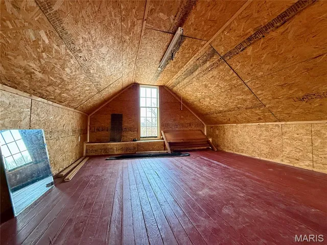 $177,000 | 729 Clear Creek Lane, Perryville, MO 63775