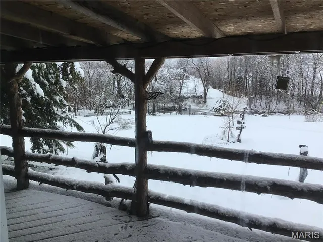 $177,000 | 729 Clear Creek Lane, Perryville, MO 63775