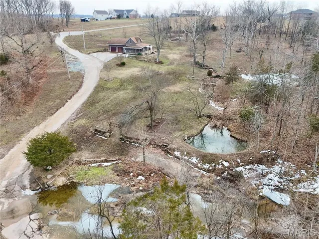 $177,000 | 729 Clear Creek Lane, Perryville, MO 63775