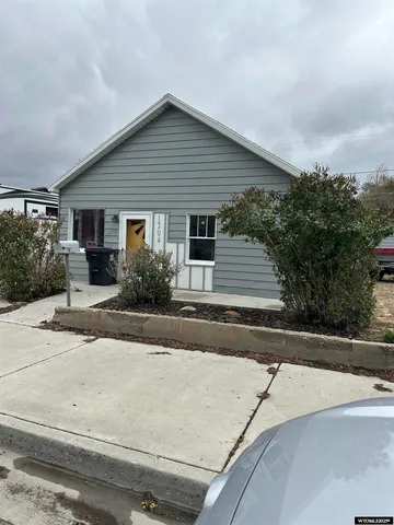 $176,000 | 1204 10th Street, Rock Springs, WY 82901