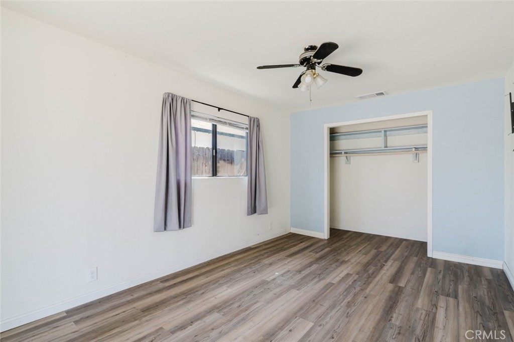 9652 Rincon Avenue Pacoima, CA 91331 - Photo 12 of 20 Gallery Image 12