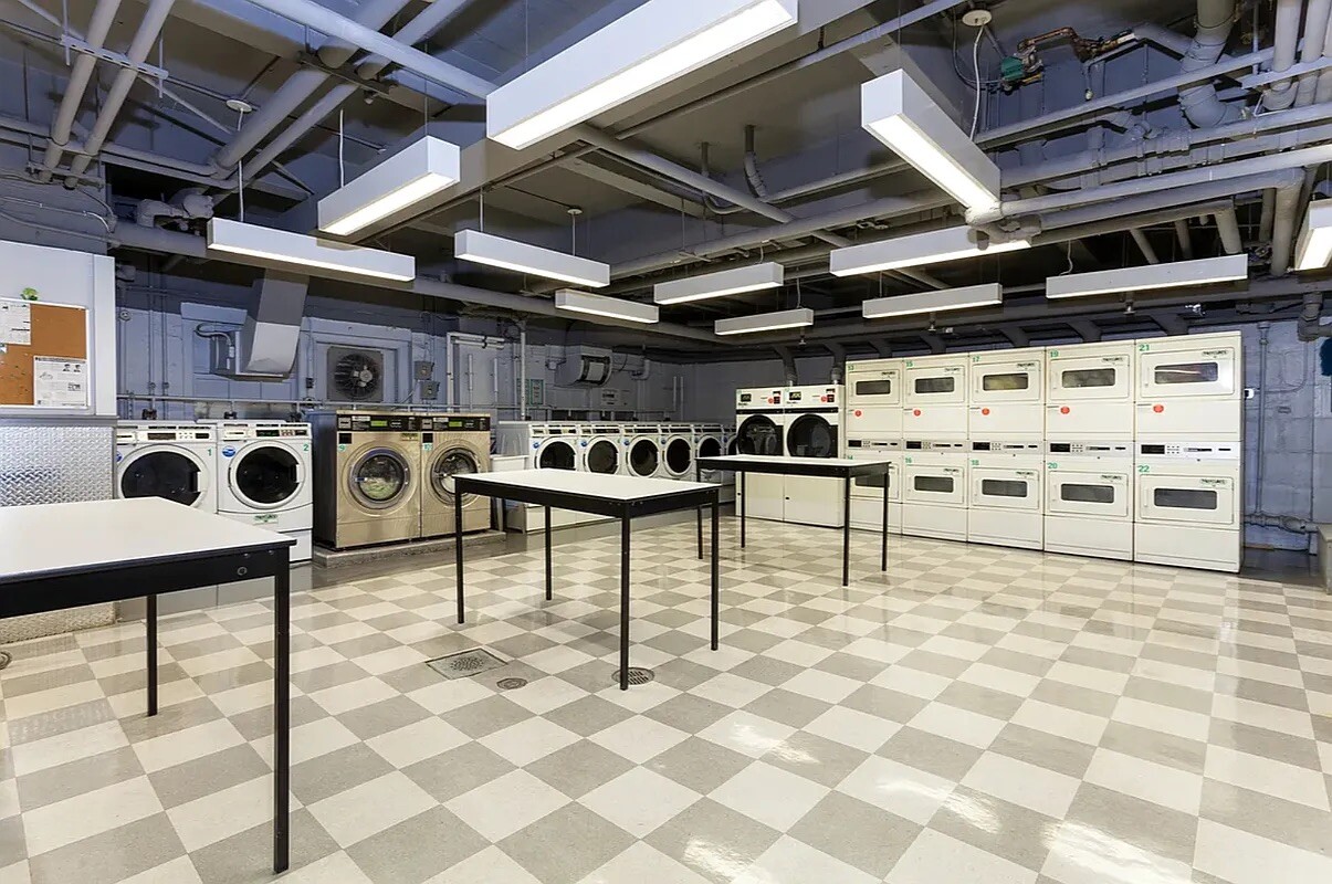 220 Madison Avenue, Unit 8H Manhattan, NY 10016 - Photo 9 of 10 a view of a chairs and table in a room