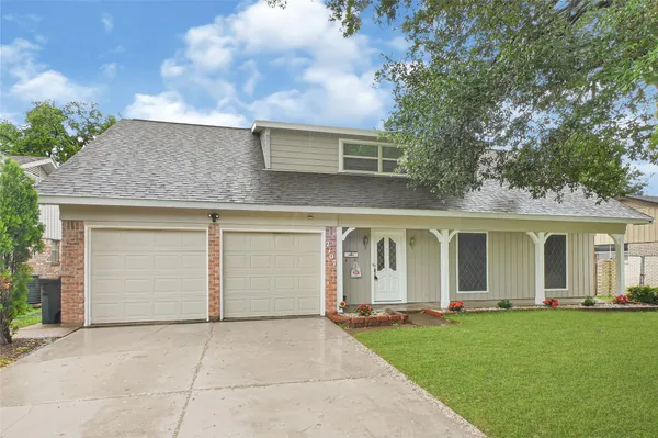 $295,000 | 2107 North Rayburn Court, Pasadena, TX 77502