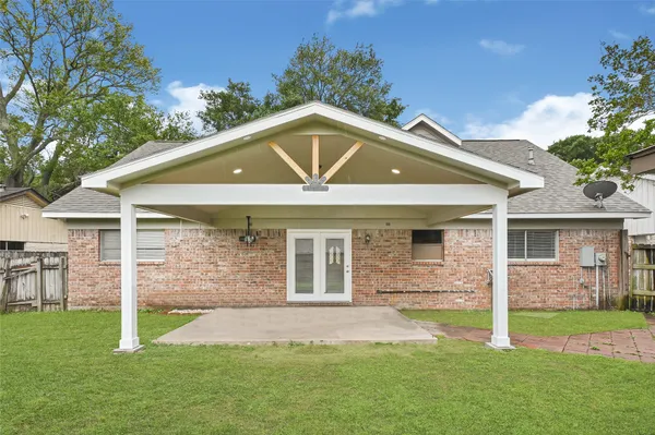 $295,000 | 2107 North Rayburn Court, Pasadena, TX 77502