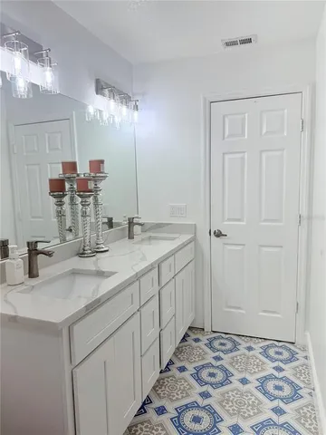 $2,300 | 4312 Silver Falls Drive, Land O Lakes, FL 34639