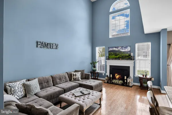 $479,900 | 106 Weaver Drive, Marlton, NJ 08053