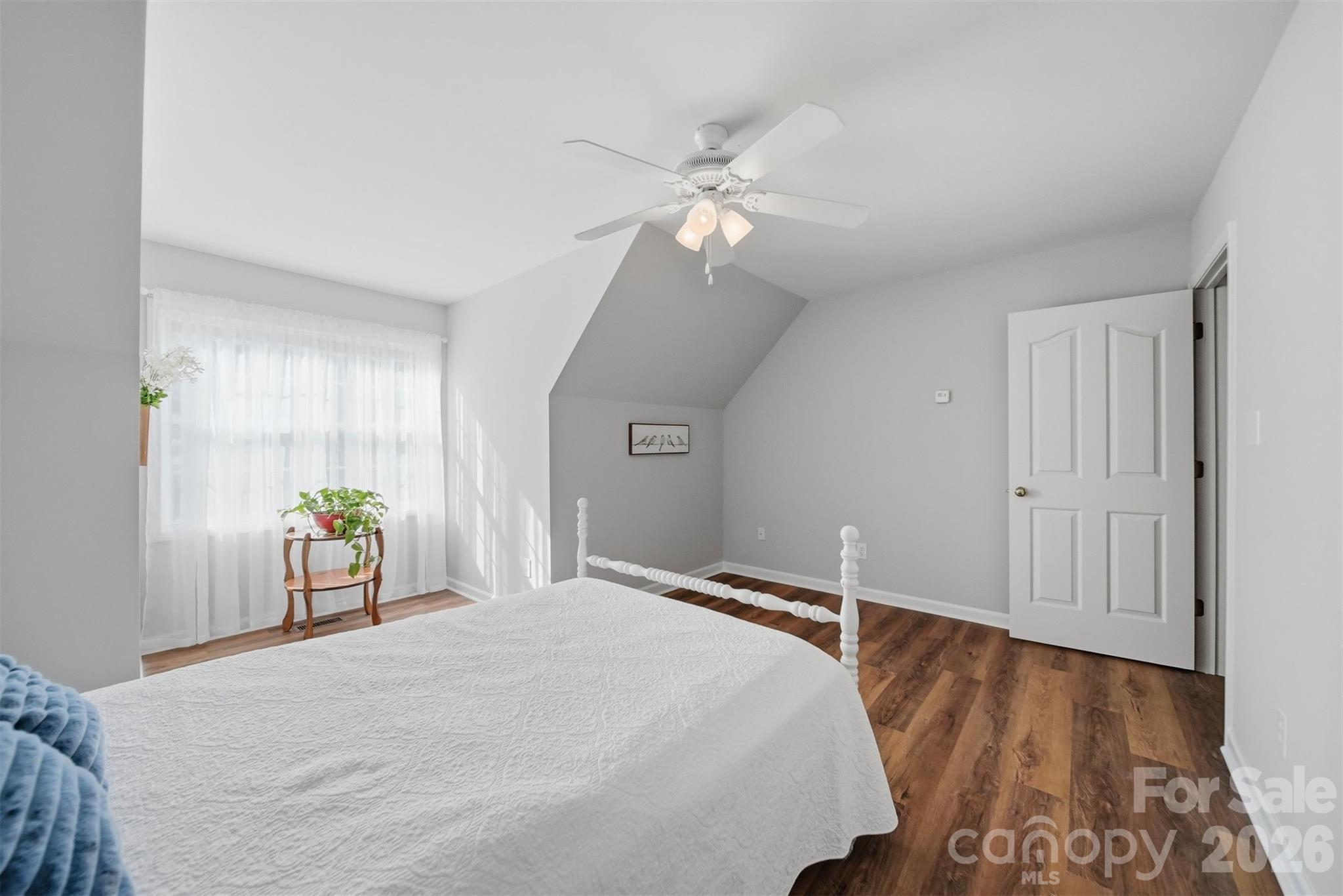 19 Heron Cove Loop, Unit B Hickory, NC 28601 - Photo 18 of 33