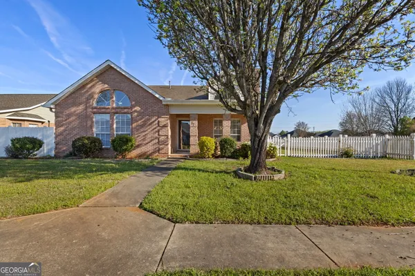 $438,000 | 87 Park Lane, Warner Robins, GA 31093