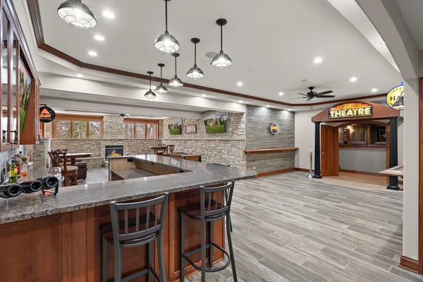 $1,295,000 | 1089 George Ade Court, Crown Point, IN 46307