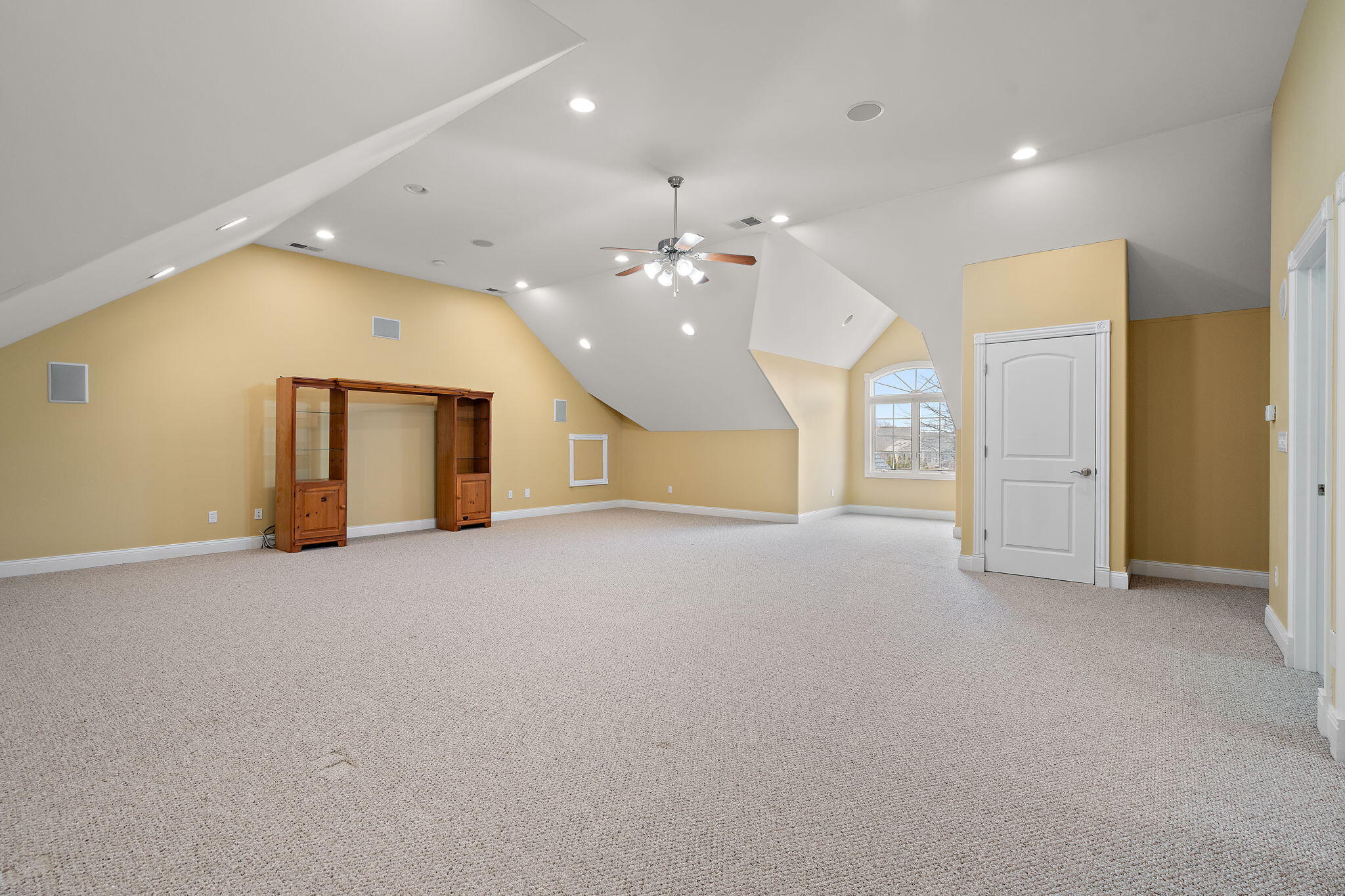 1089 George Ade Court Crown Point, IN 46307 - Photo 58 of 71 2048x1365